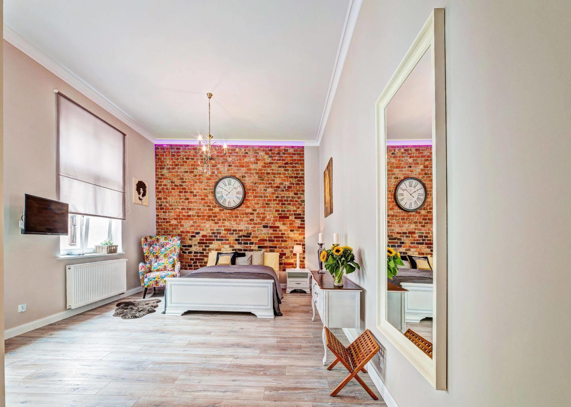 E-Apartamenty Swiety Marcin Poznań Exterior foto